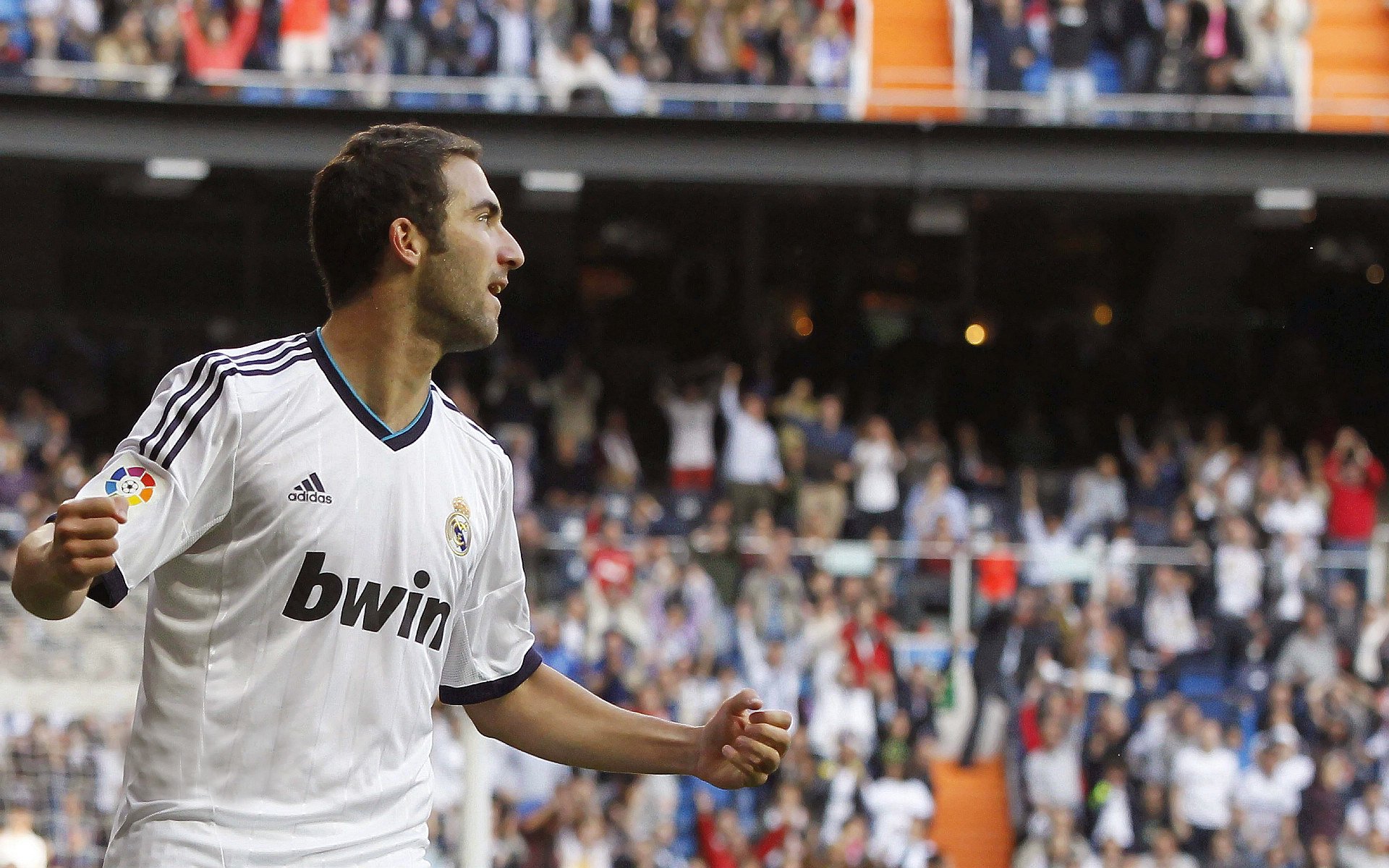 谷爱凌挑战低温极限训练展现超强意志，谷爱凌的采访让人看了就想学滑雪