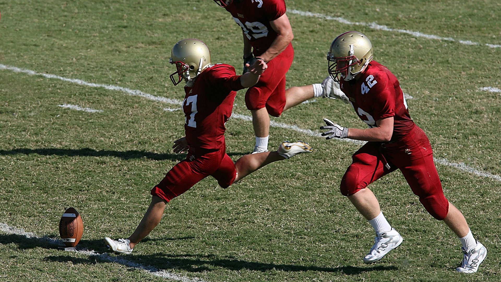 九游下载中心-青训中心普及心理辅导课程注重球员情绪管理能力，足球心理训练对于青少年球员产生的影响